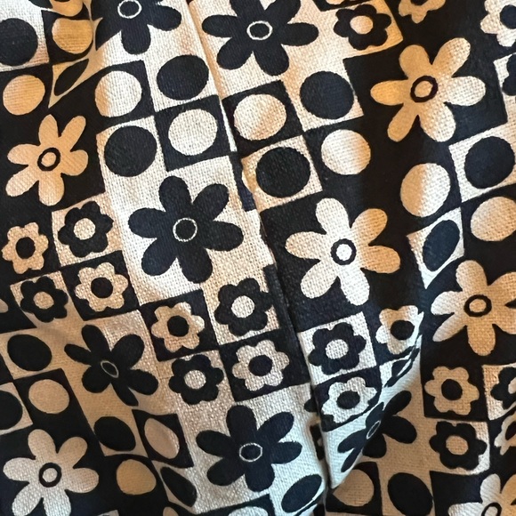 NWT Vintage Look Elodie Mini Skirt, Navy Floral, XL - Picture 5 of 7